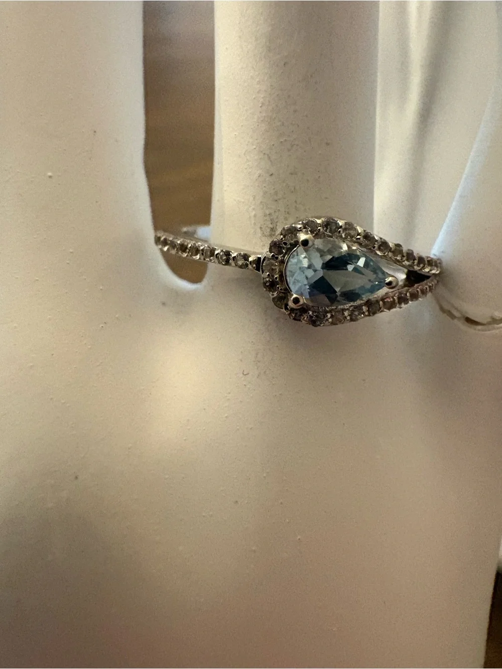 NEW 925 Sterling Silver Blue Topaz Pear Cut Ring White Topaz Size 7